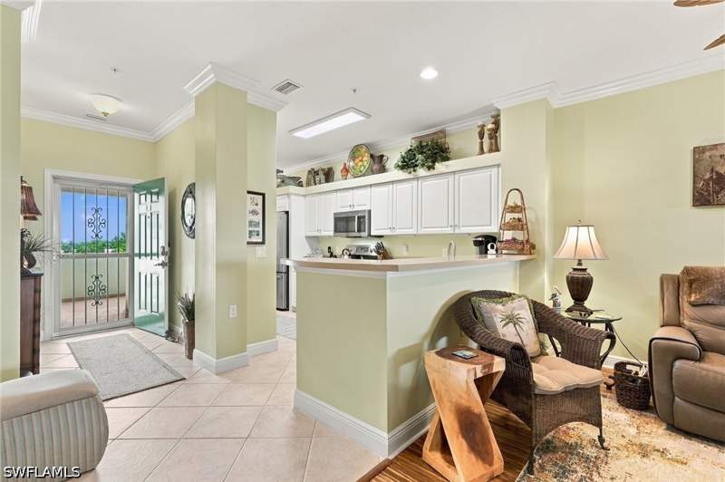 2 bedroom Condominium at 11041 Gulf Reflections Dr 403, Gulf Reflections, Fort Myers — photo 4