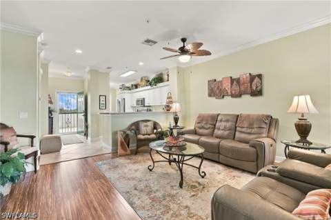 11041 Gulf Reflections Dr 403, Fort Myers FL - photo 7 of 39