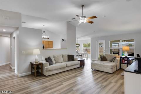 1732 NW 15th Ter, Cape Coral FL - photo 10 of 32