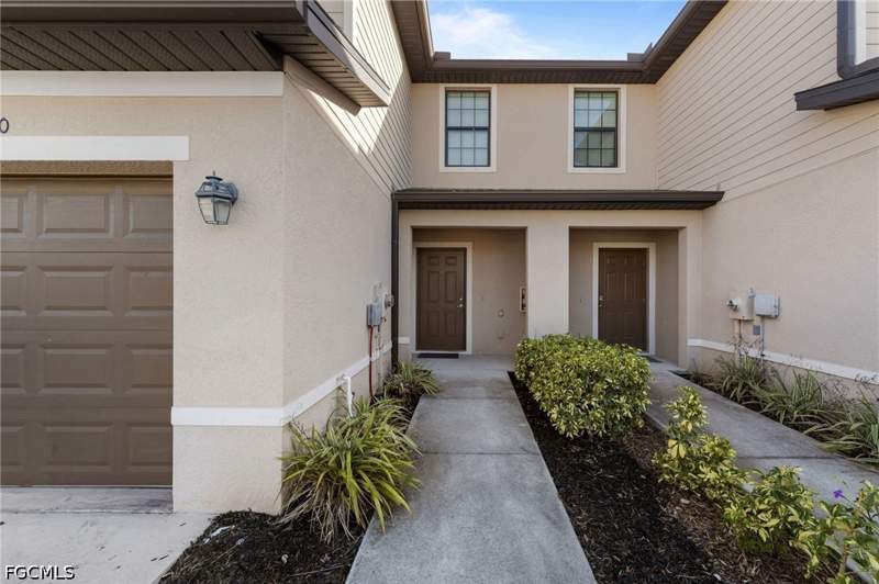 3 bedroom Townhouse at 14010 Oviedo Pl, Portico, Fort Myers — photo 5