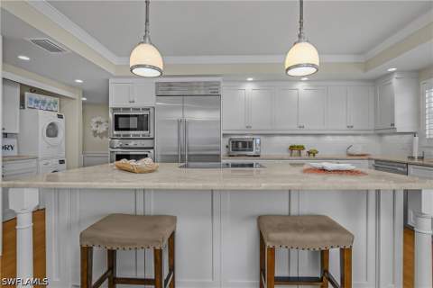1255 Gulf Shore Blvd N 5S, Naples FL - photo 10 of 43