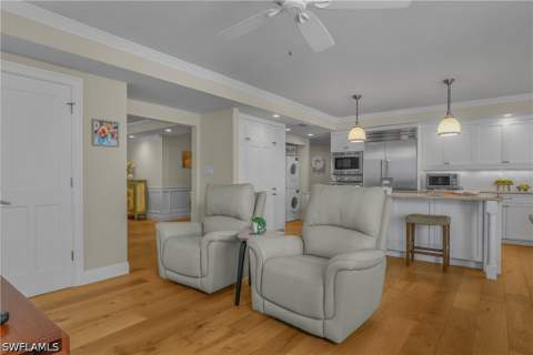 1255 Gulf Shore Blvd N 5S, Naples FL - photo 13 of 43