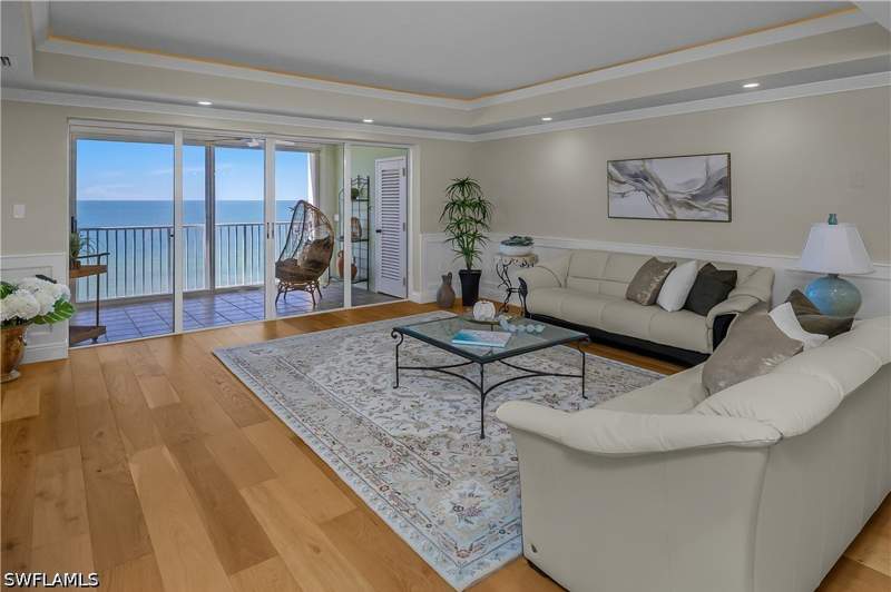 3 bedroom Condominium at 1255 Gulf Shore Blvd N 5S, Whitehall, Naples — photo 4