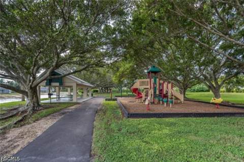 14561 Daffodil Dr 1901, Fort Myers FL - photo 15 of 19