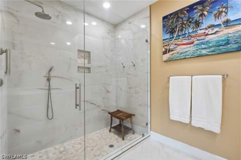 9193 Quartz Ln 16-102, Naples FL - photo 15 of 41