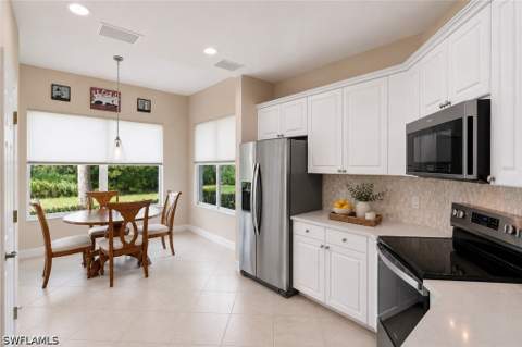 9193 Quartz Ln 16-102, Naples FL - photo 9 of 41