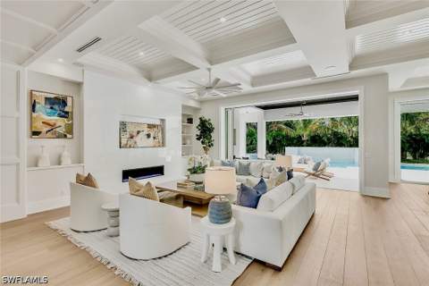 788 Riviera Dr, Naples FL - photo 10 of 36