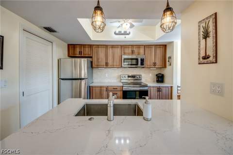 64 4th St A204, Bonita Springs FL - photo 8 of 34