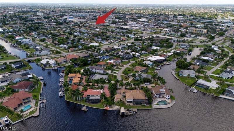 2 bedroom Condominium at 1220 Miramar St 206, Cape Coral, Cape Coral — photo 2