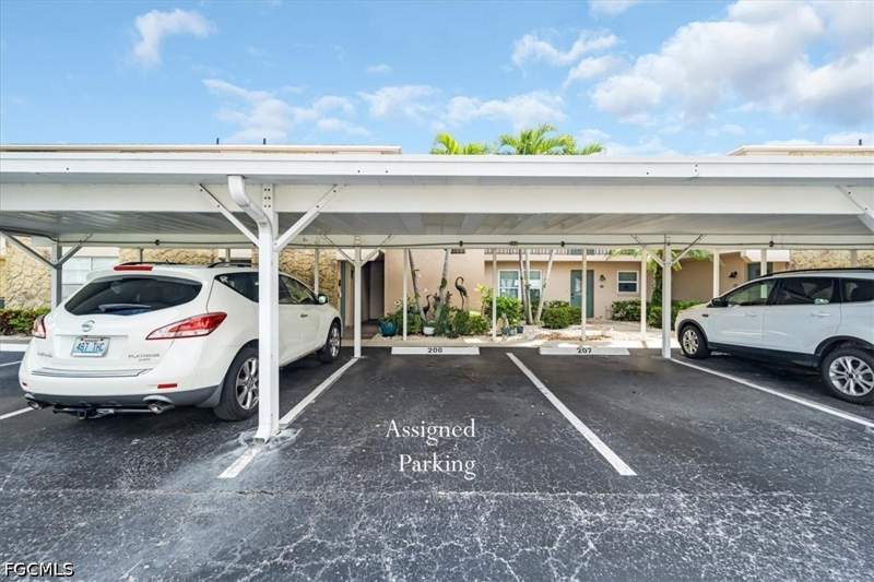 2 bedroom Condominium at 1220 Miramar St 206, Cape Coral, Cape Coral — photo 5