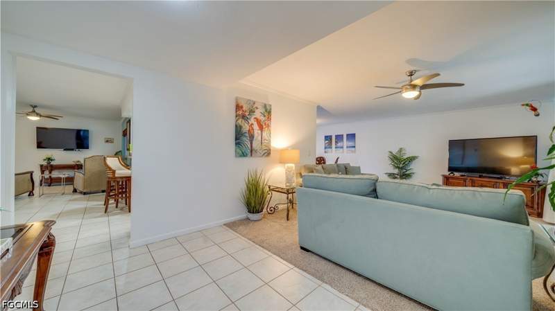 3 bedroom SingleFamilyResidence at 1709 SE 44th St, Cape Coral, Cape Coral — photo 4