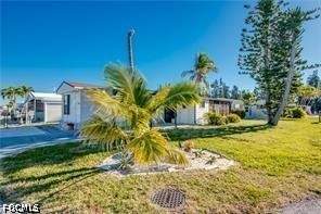 2 bedroom ManufacturedHome at 7126 Ladyfish Dr, Pine Island Cove, St James City — photo 2