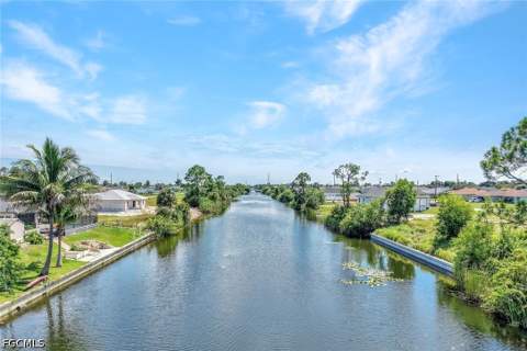 2906 NE 6th Ave, Cape Coral FL - photo 9 of 10