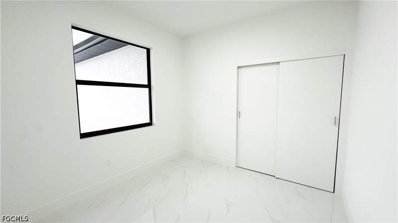 4 bedroom SingleFamilyResidence at 714 Carbon St E, Lehigh Acres, Lehigh Acres — photo 5