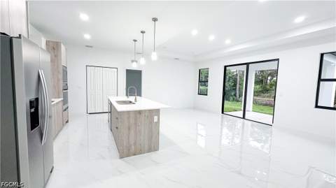714 Carbon St E, Lehigh Acres FL - photo 7 of 28