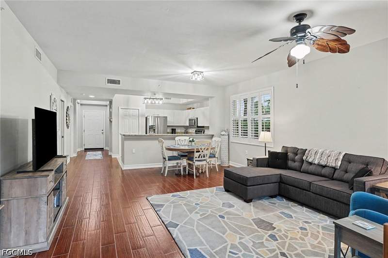3 bedroom Condominium at 10530 Amiata Way 101, Siena, Fort Myers — photo 4