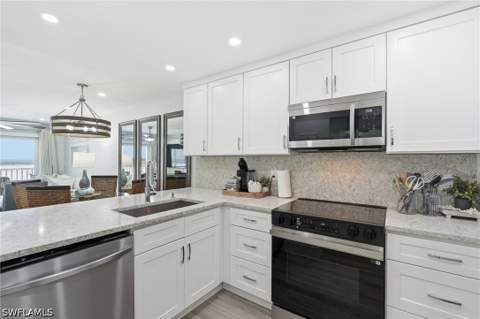 8300 Estero Blvd 104, Fort Myers Beach FL - photo 23 of 49