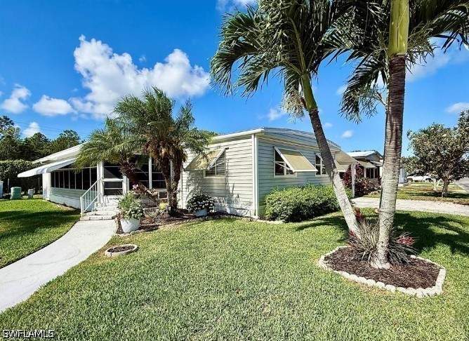 4 bedroom ManufacturedHome at 22 Turquoise Ave 22T, Enchanting Shores, Naples — photo 3