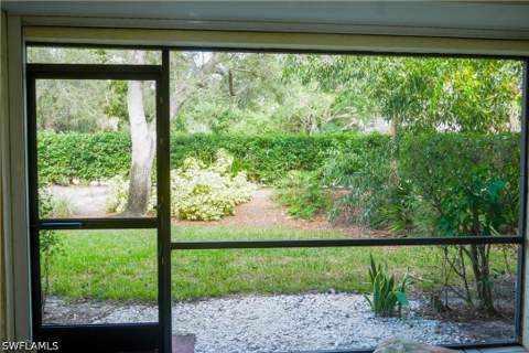 3006 Kings Lake Blvd 3006, Naples FL - photo 20 of 33