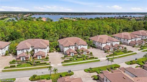 9524 Ironstone Ter 102, Naples FL - photo 11 of 31