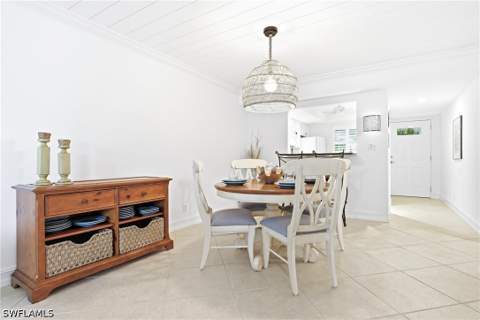 3150 Binnacle Dr 107, Naples FL - photo 6 of 37
