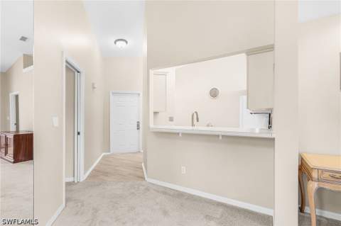 305 Robin Hood Cir 204, Naples FL - photo 12 of 36