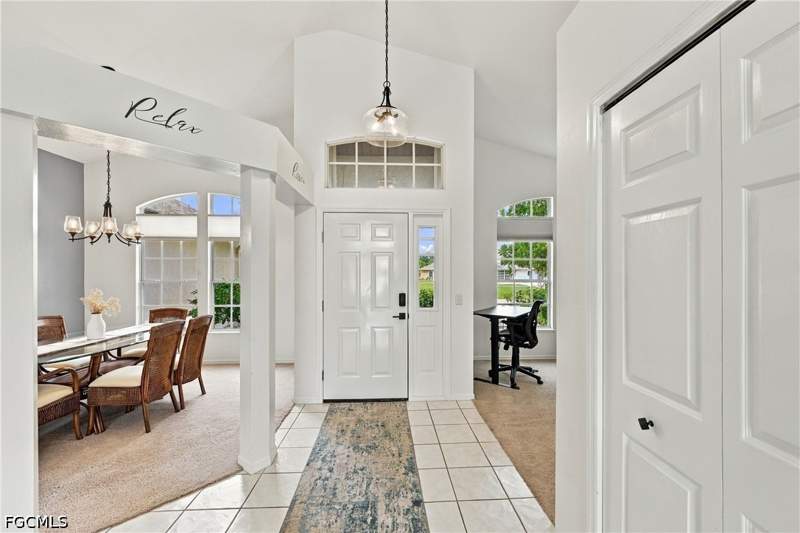 3 bedroom SingleFamilyResidence at 434 SE 21st Ter, Cape Coral, Cape Coral — photo 4