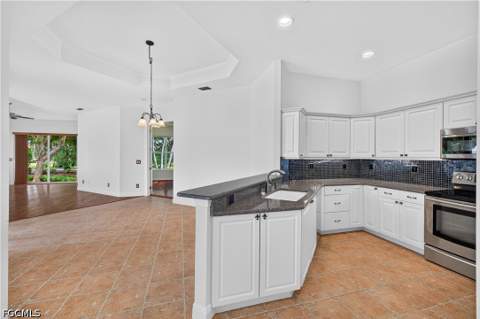 15108 Ports Of Iona Dr 201, Fort Myers FL - photo 9 of 49