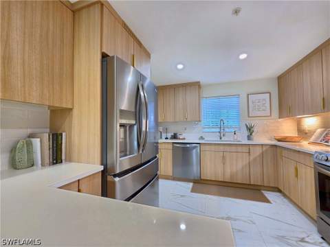 760 Waterford Dr 102, Naples FL - photo 11 of 46
