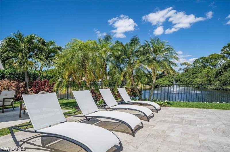3 bedroom SingleFamilyResidence at 805 Lake Vista Ct, Pinecrest At Pelican Bay, Naples — photo 5