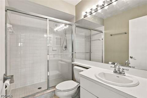 14471 Lakewood Trace Ct 202, Fort Myers FL - photo 17 of 27