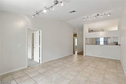 14471 Lakewood Trace Ct 202, Fort Myers FL - photo 8 of 27