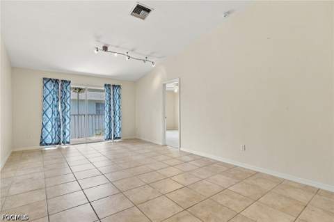 14471 Lakewood Trace Ct 202, Fort Myers FL - photo 9 of 27
