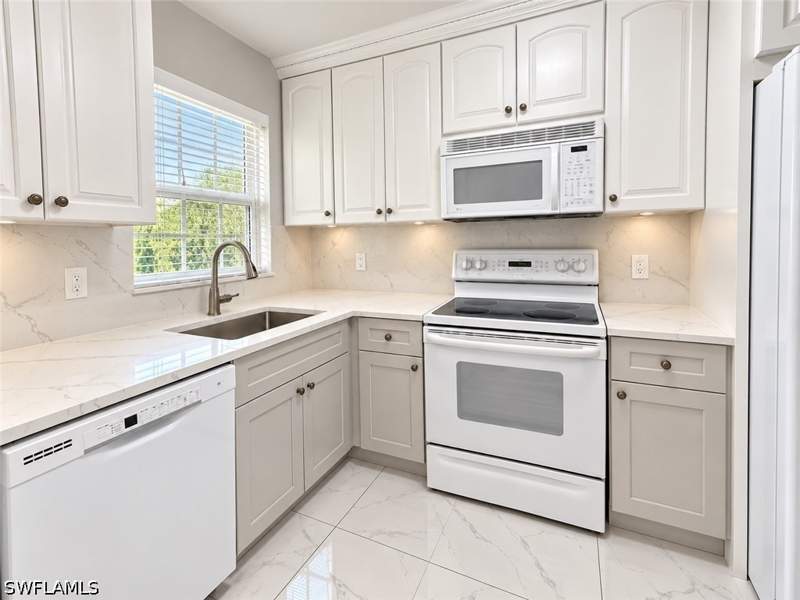 2 bedroom Condominium at 501 Forest Lakes Blvd 212, Forest Lakes, Naples — photo 3