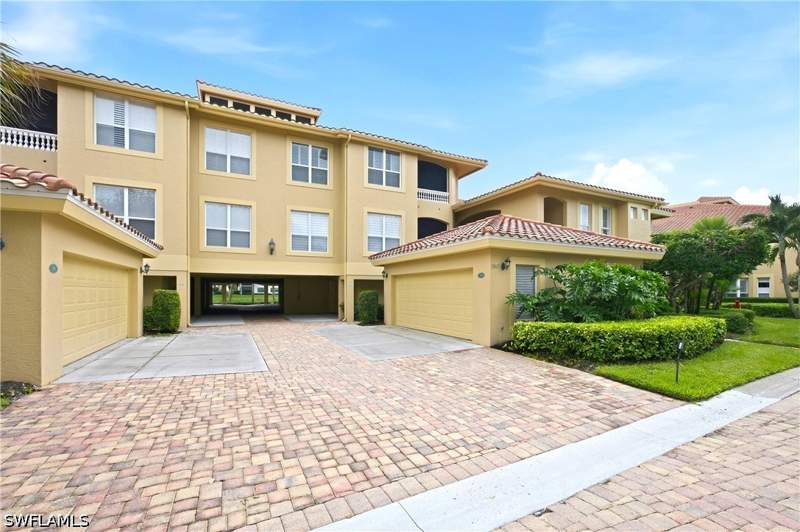 3 bedroom Condominium at 1865 Les Chateaux Blvd 204, Les Chateaux, Naples — photo 2