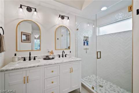 8163 Ibis Cove Cir, Naples FL - photo 9 of 29