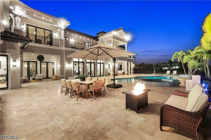 4 bedroom SingleFamilyResidence at 4842 SW 29th Ave, Cape Coral, Cape Coral — photo 2