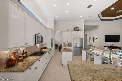 12119 Via Cercina Dr, Bonita Springs FL - photo 10 of 32