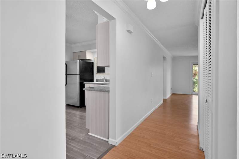 1 bedroom Condominium at 6777 Winkler Rd 268, Regency Condo, Fort Myers — photo 4