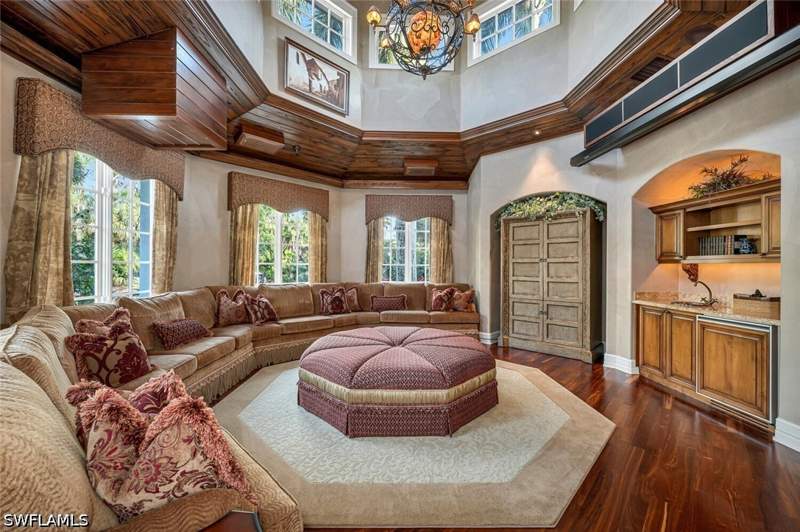 5 bedroom SingleFamilyResidence at 4453 Brynwood Dr, Quail West, Naples — photo 5