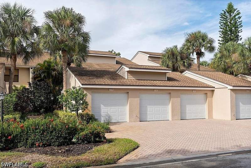 2 bedroom Condominium at 116 Foxtail Ct 1-116, Foxfire, Naples — photo 5