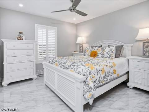798 Wiggins Bay Dr, Naples FL - photo 21 of 41