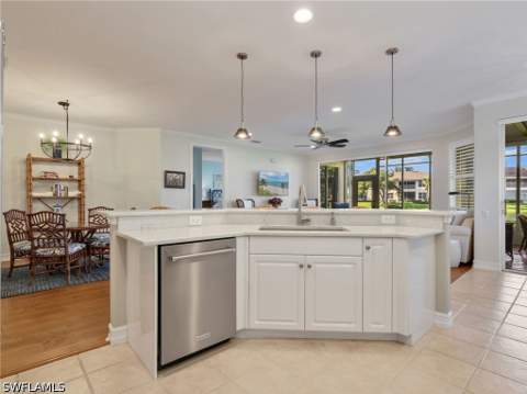 882 Carrick Bend Cir 102, Naples FL - photo 14 of 37