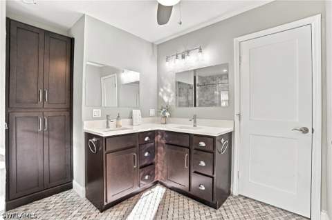 323 Washington Ct, Fort Myers Beach FL - photo 16 of 37