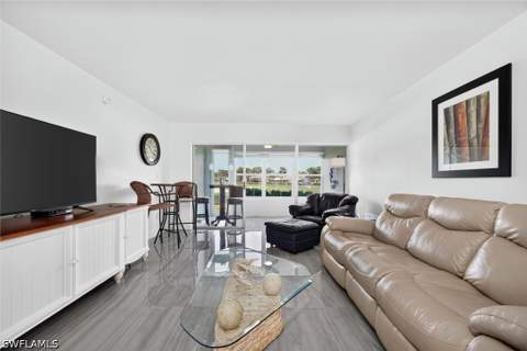 6220 Augusta Dr 117, Fort Myers FL - photo 10 of 50