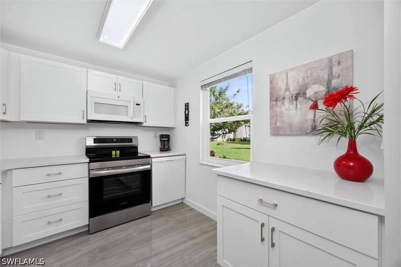 2 bedroom Condominium at 6220 Augusta Dr 117, Seven Lakes, Fort Myers — photo 5