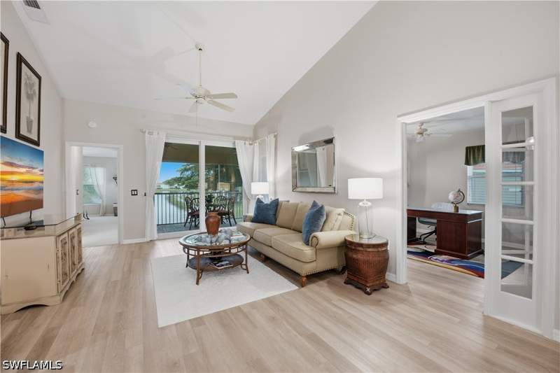 2 bedroom Condominium at 6810 Huntington Lakes Cir 202, Huntington Lakes, Naples — photo 3