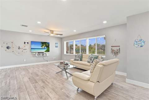 310 Madison Ct, Fort Myers Beach FL - photo 9 of 36