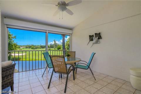 13131 Castle Harbour Dr M7, Naples FL - photo 9 of 36