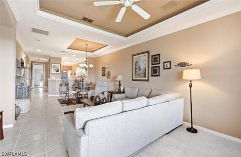 4834 Hampshire Ct 303, Naples FL - photo 10 of 26